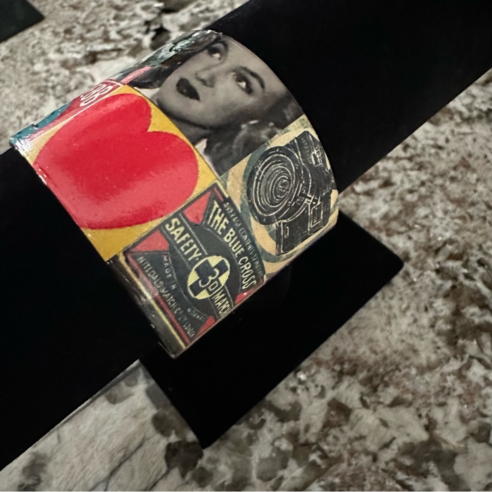 Bracelet - Picture 3 of 3